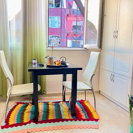 Ultra Apartments 'New Baazar 2' Тирана Екстер'єр фото