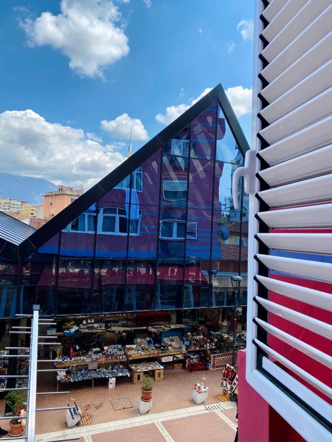 Ultra Apartments 'New Baazar 2' Тирана Екстер'єр фото